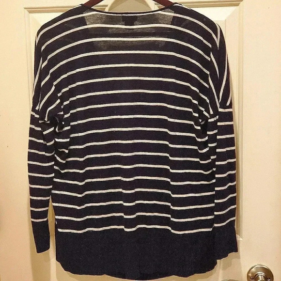 H&M black and white striped lightweight sweater Size Small - Picture 1 of 4